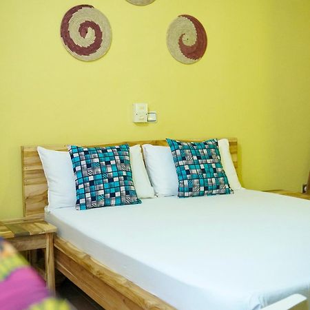 Au Coeur De Ouidah 2 Apartment Luaran gambar