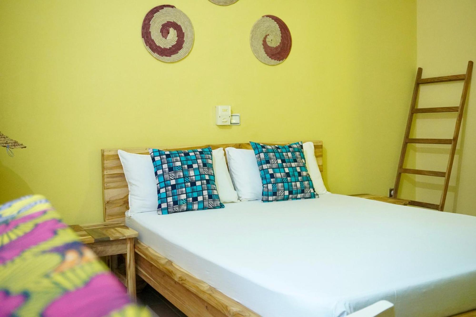 Au Coeur De Ouidah 2 Apartment Luaran gambar