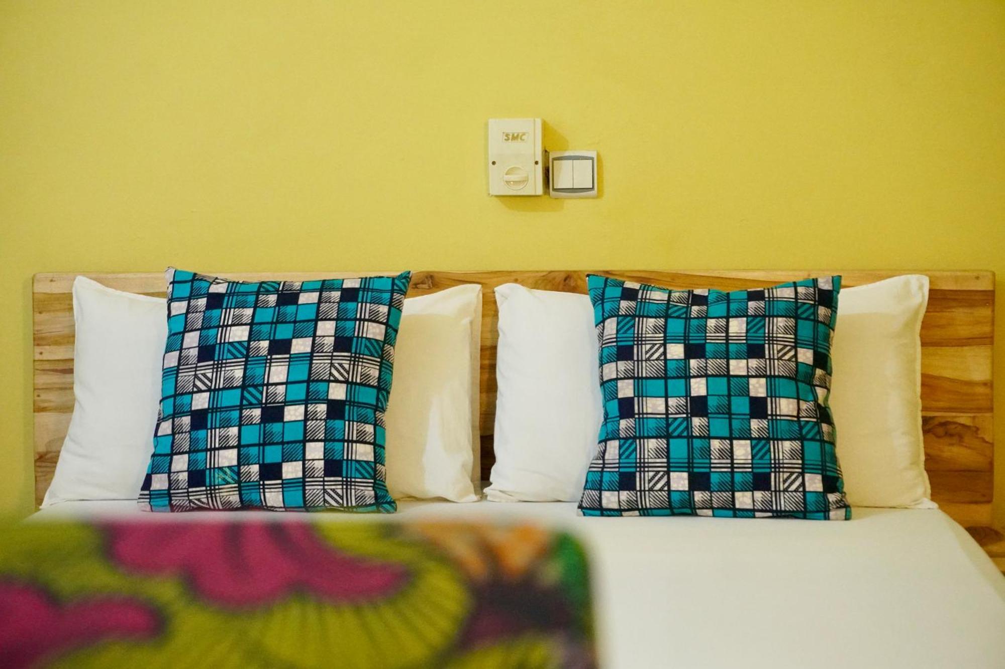 Au Coeur De Ouidah 2 Apartment Luaran gambar